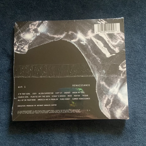 COPY - Beyonce renaissance act i box/pose 4 collectible - Picture 5 of 8